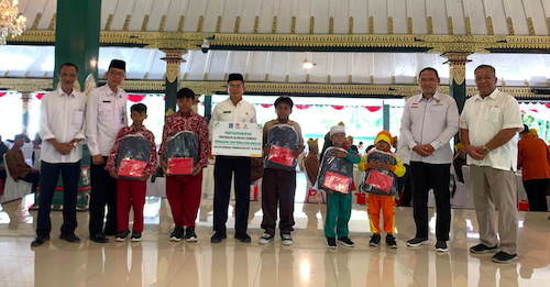 program sleman cerdas 100 tas