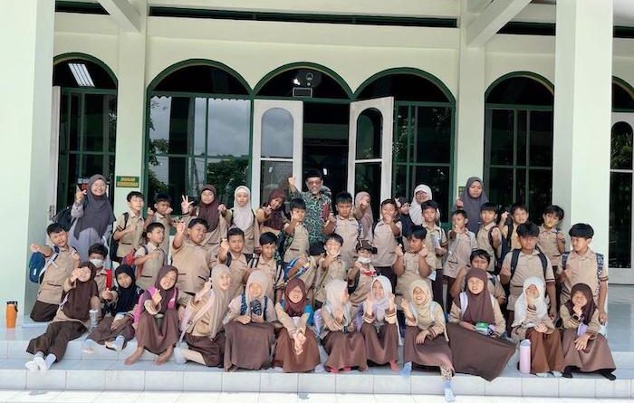 sd al azhar cairo belajar zakat