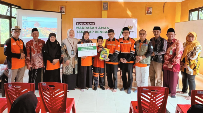 launching program MANTAB di MI Bina Akhlaq Pakem