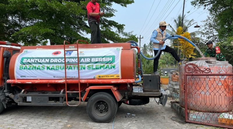 droping air bersih di Tempel